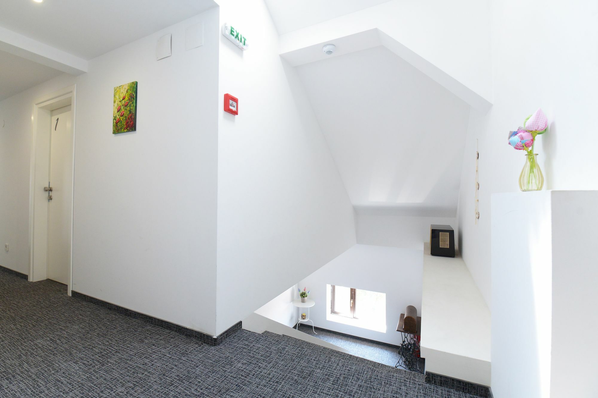 Tia Apartments And Rooms Zagreb Exterior photo